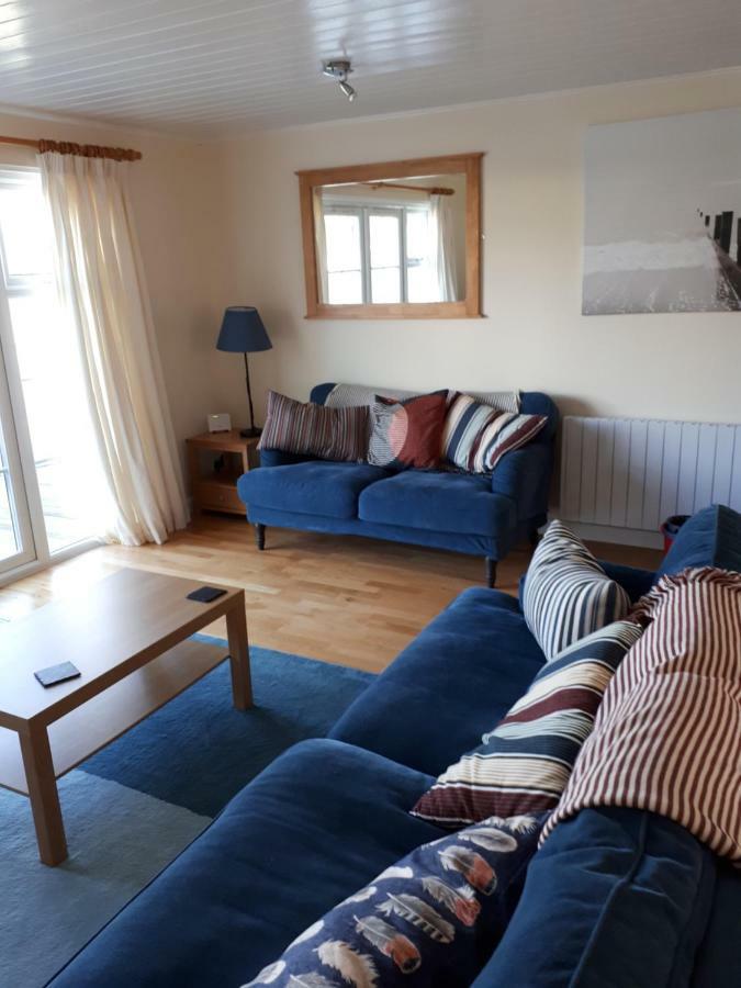 Nyhavn Lakeside Cottage Cirencester Luaran gambar
